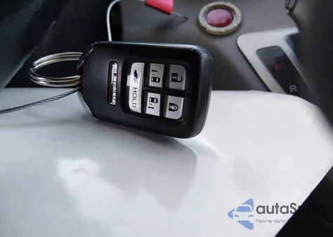 2016 Honda Odyssey Ex-L из США, поврежденный, VIN 5FNRL5H63GB022087